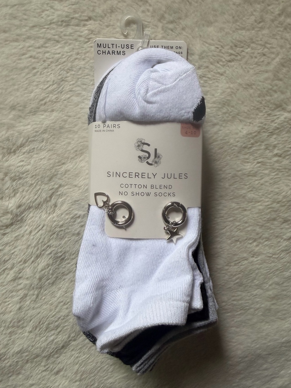 Sincerely Jules White & Gray Athletic No-Show Socks with Charms (10 Pairs)
